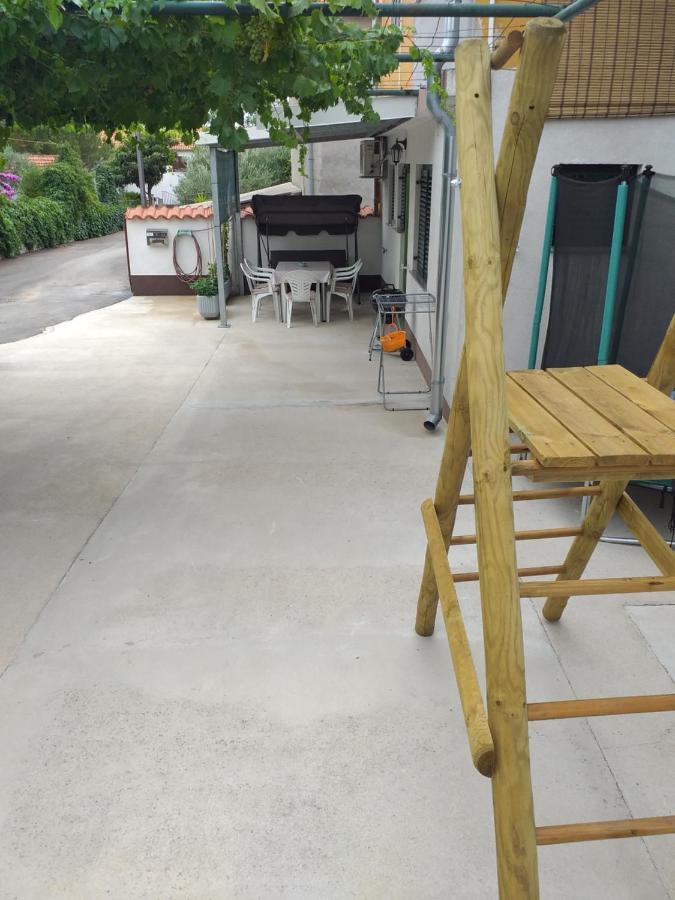 Apartments Jelicic Biograd Na Moru Zewnętrze zdjęcie