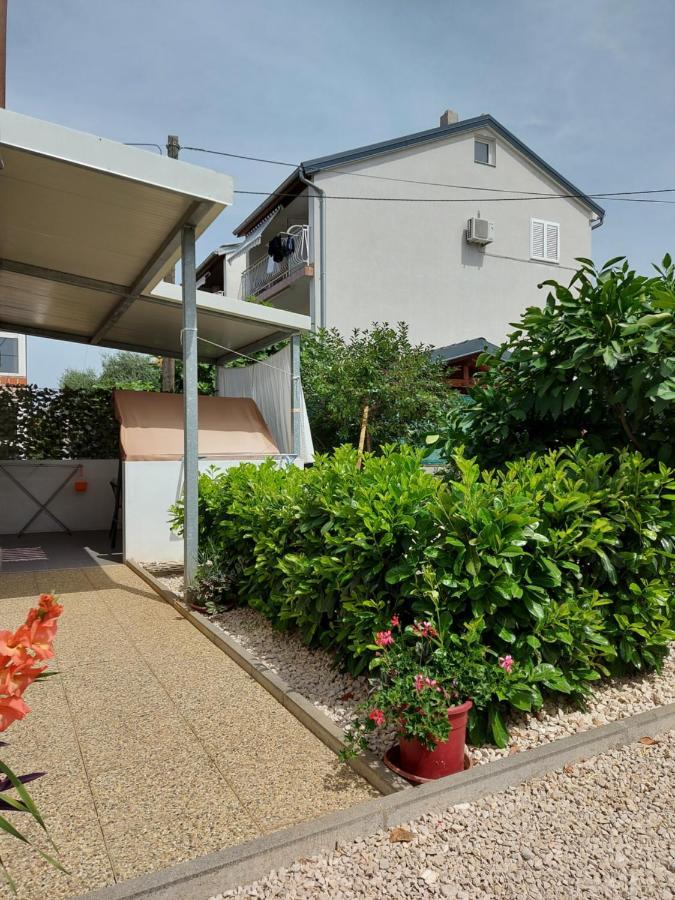 Apartments Jelicic Biograd Na Moru Zewnętrze zdjęcie