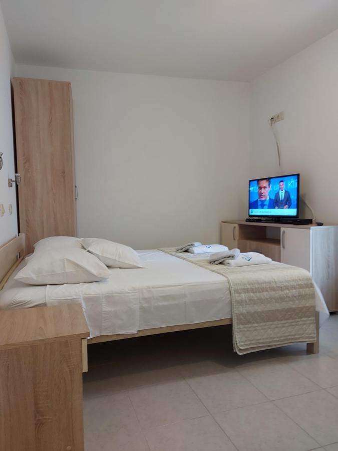 Apartments Jelicic Biograd Na Moru Zewnętrze zdjęcie