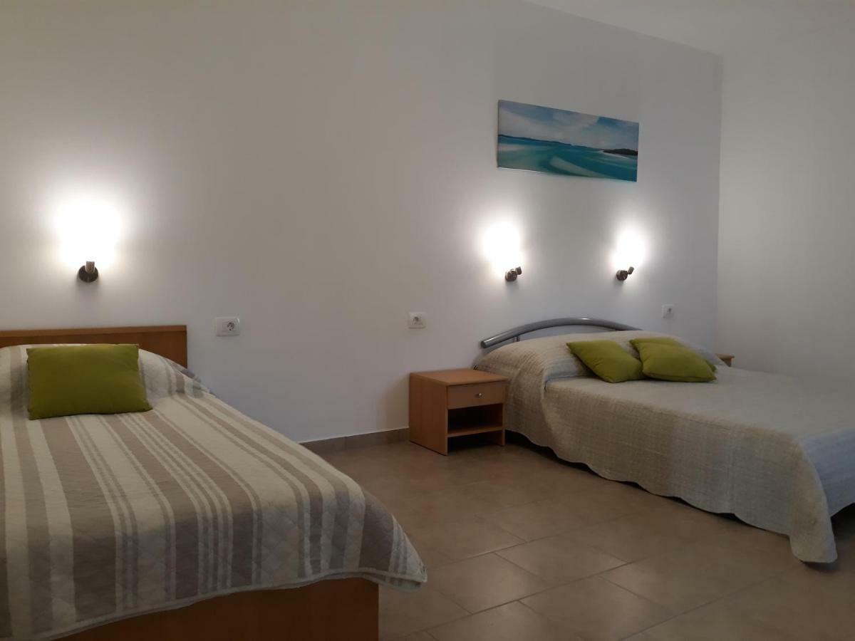 Apartments Jelicic Biograd Na Moru Zewnętrze zdjęcie